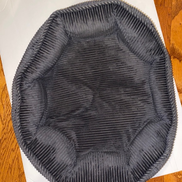 Small dog bed